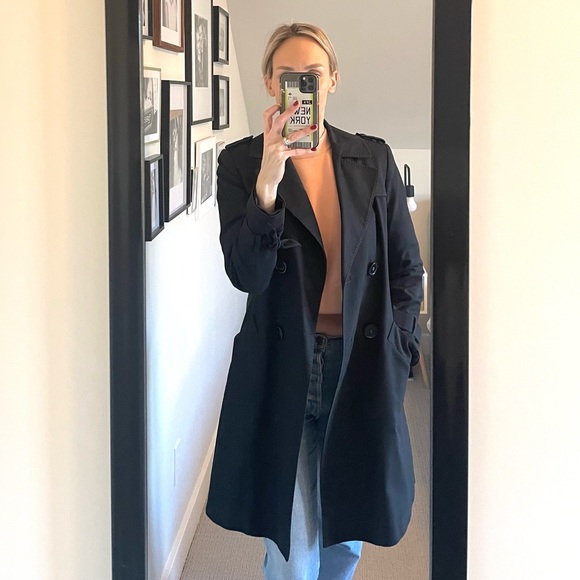 Elie Tahari Black Trench Coat - Picture 9 of 9